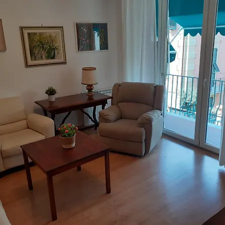 Casa Lelia, 86 M2, Beach, Gaslini * Генуя