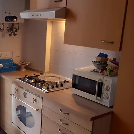 Casa Lelia, 86 M2, Beach, Gaslini * Генуя